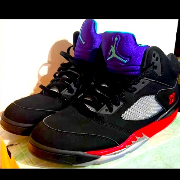Air Jordan 5 Retro ‘ TOP 3 Red Fire Metallic Grape ‘ CZ1786 001 VNDS - Picture 2 of 11